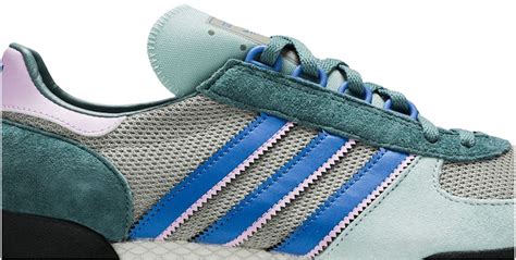 Adidas b37444